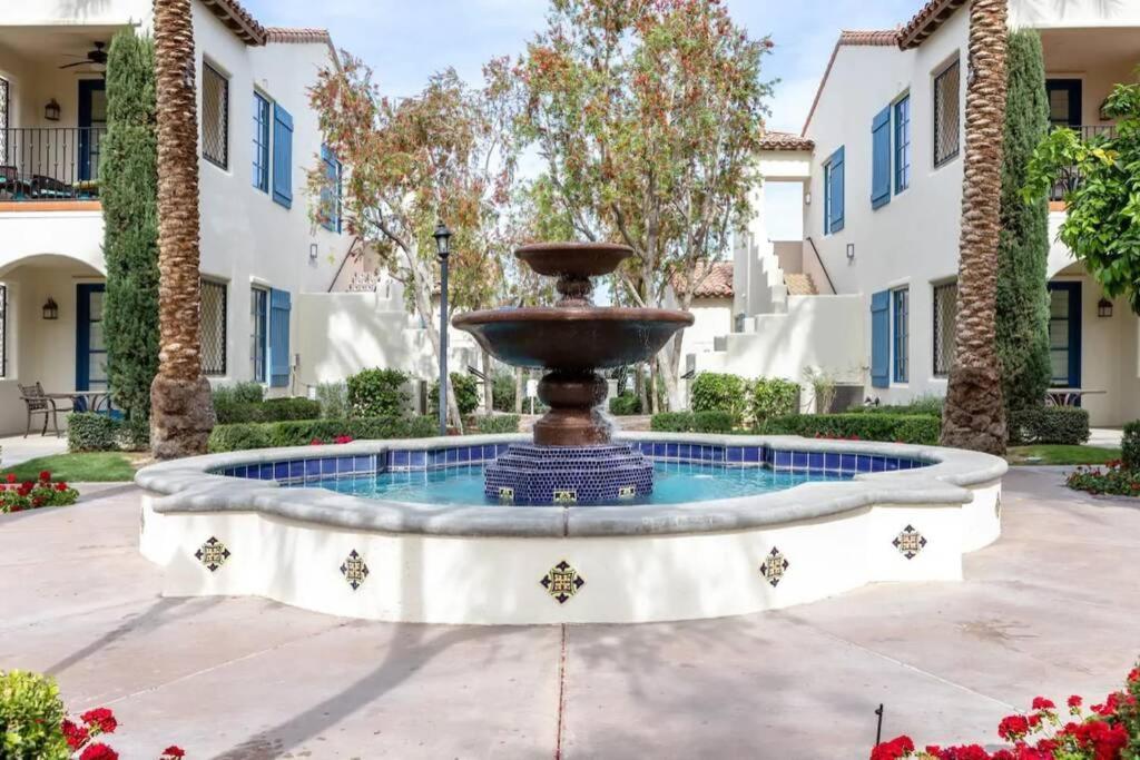 Luxurious Villa With Majestic Mountain View, 12 Pools, Spas, Ground Floor La Quinta Exterior foto